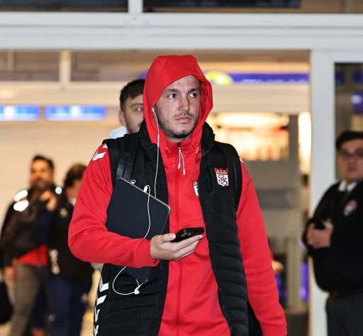 Sivasspor'a Güzel Haber! Manaj Sahada