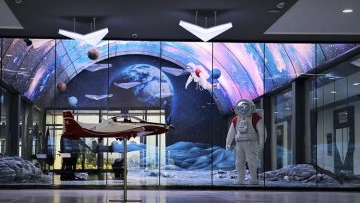 Türkiye'nin İlk Havacılık ve Uzay Lisesi Açıldı