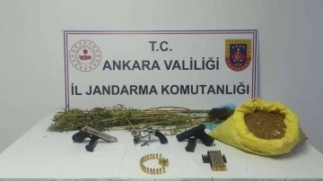 Uyuşturucu Operasyonunda 4 Kilo Kenevir Ele Geçirildi 