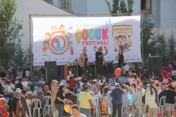 Zara'da çocuk festivali düzenlendi 