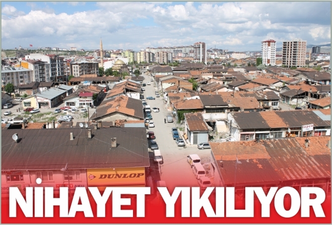 NİHAYET YIKILIYOR