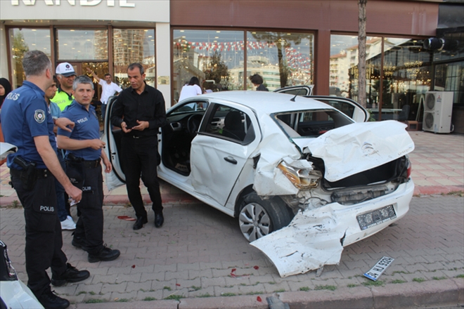 YAYALAR EZİLMEKTEN SON ANDA KURTULDU