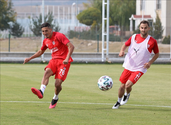 Sivasspor´da Maccabi mesaisi!