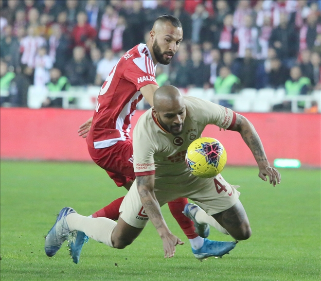 SİVASSPOR´A 124 BİN TL CEZA 