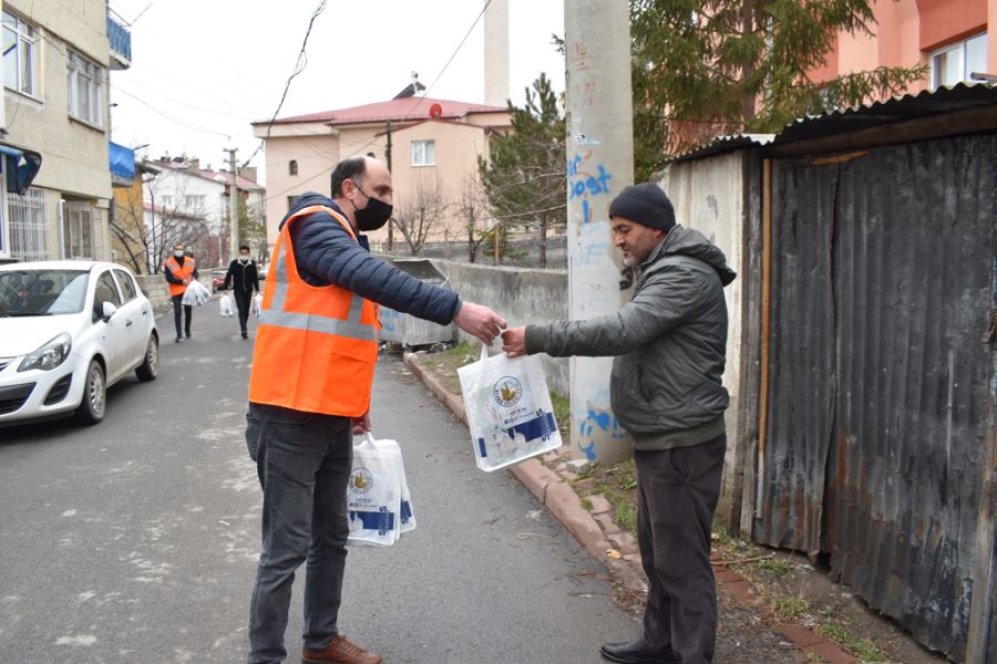 58 BİN EVE " ÇANAKKALE" KİTABI