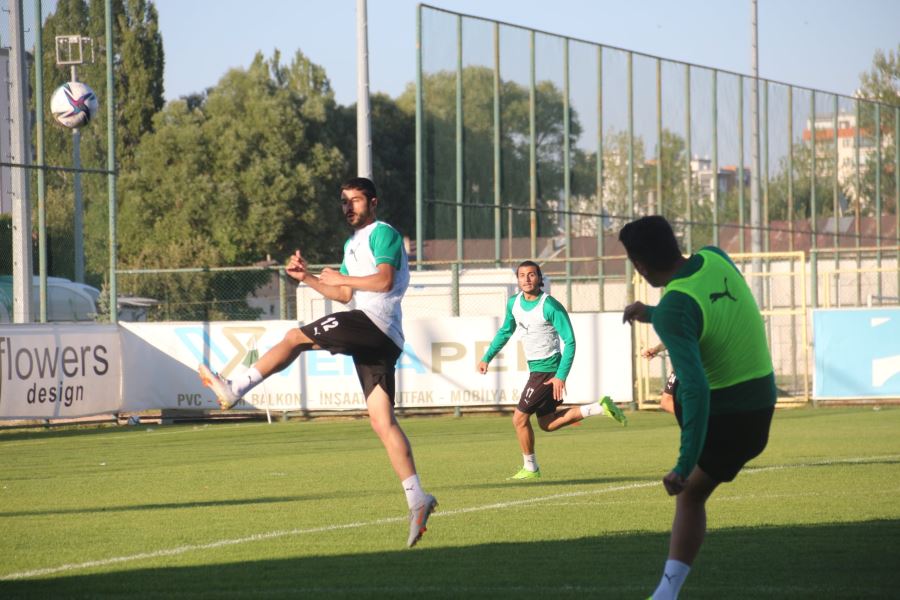 BELEDİYESPOR'DA HAZIRLIKLAR SÜRÜYOR