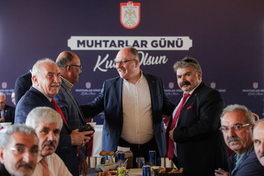 Başkan Bilgin muhtarlarla bir araya geldi