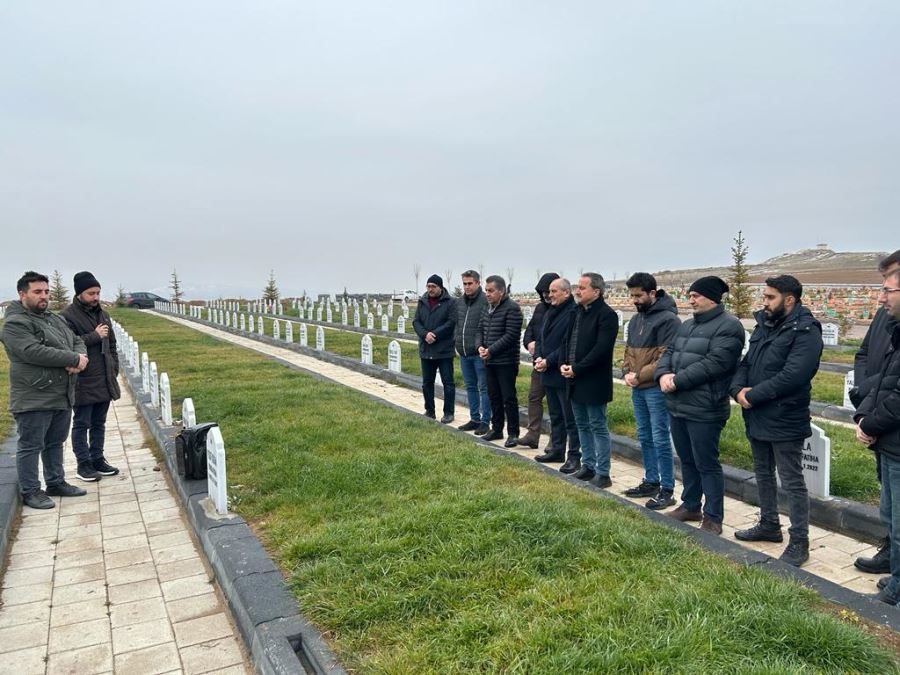 Yusuf Doğan mezarı başında anıldı (Video)