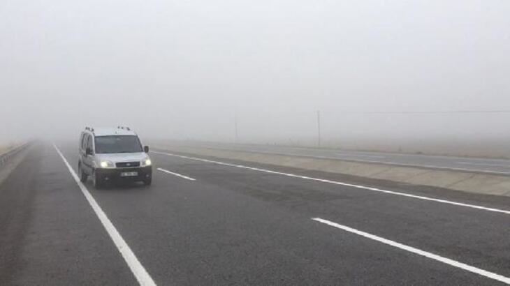 Sivas-Malatya karayolunda yoğun sis (Video)