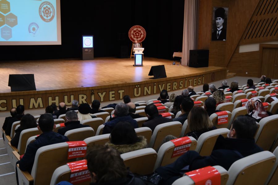 Üniversitede akreditasyon eğitimi