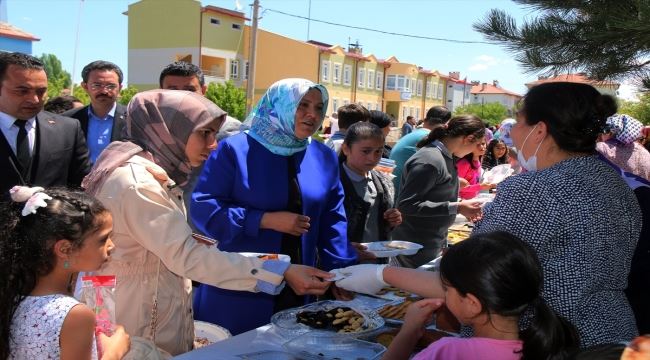 Öğrenciler geziye götürülecek