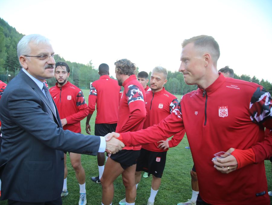 Sivasspor’a başarılar diledi