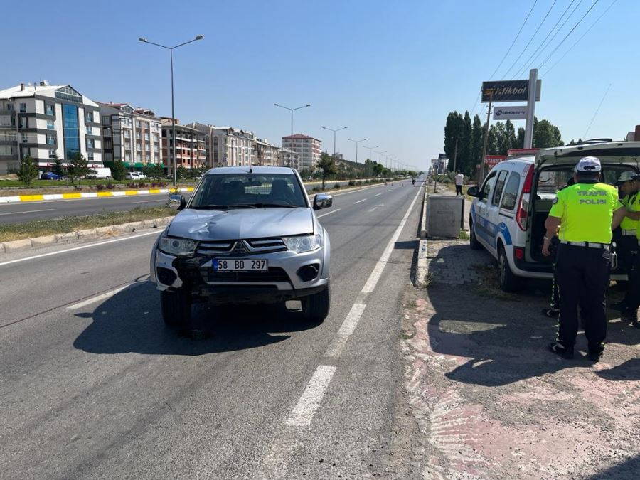 Kamyonetin çarptığı işçi öldü