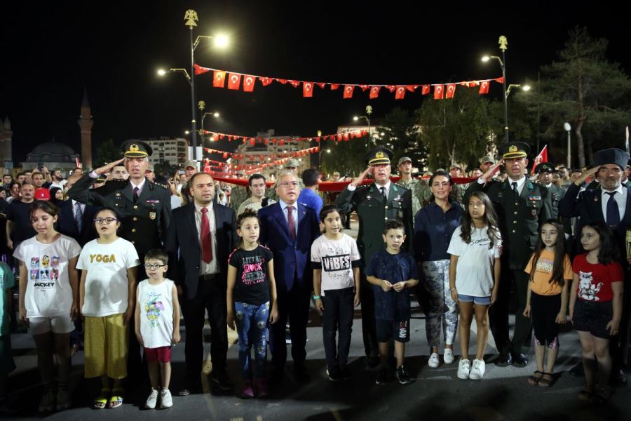 Fener alayı düzenlendi