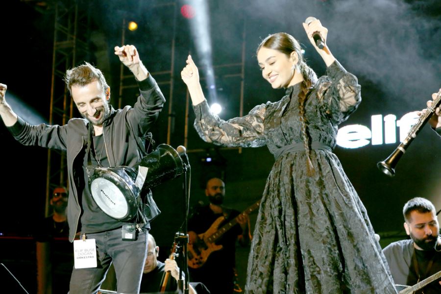 Sivas'ta "Gardaşlık Festivali" konserle sona erdi -VİDEOLU_